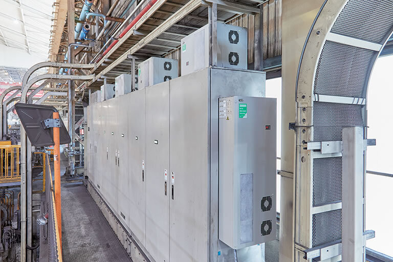 金属加工ラインの制御盤冷却