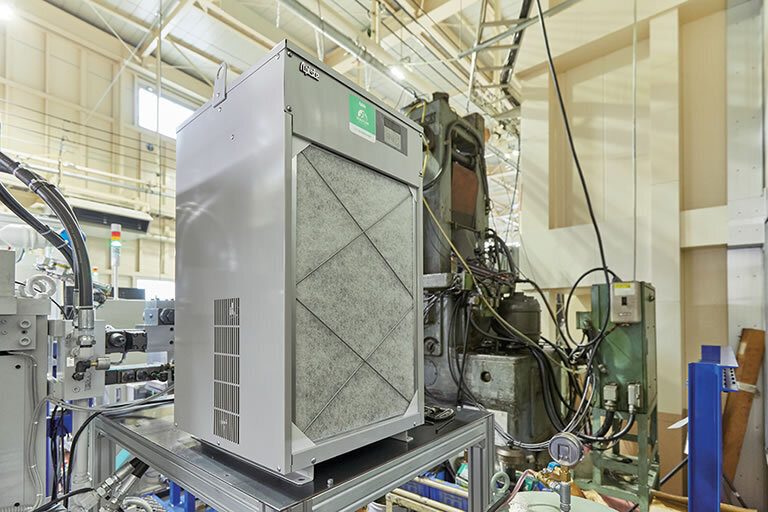 ブローチ盤の油圧オイルの冷却